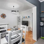 Apartment Cozy In With Wifi *